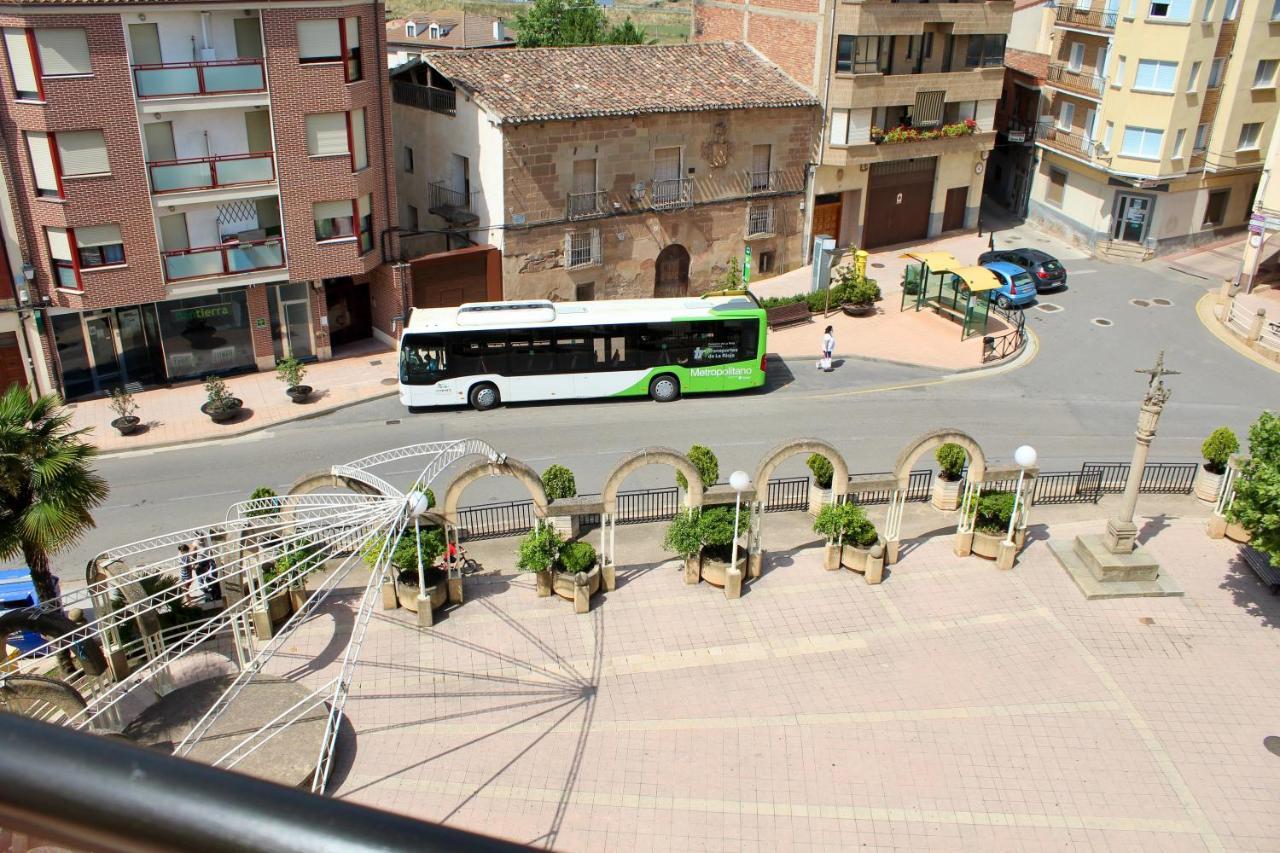 Atico En El Centro Con Amplia Terraza * Entrena